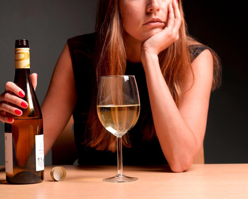 Анонимное лечение женского алкоголизма в Керчи